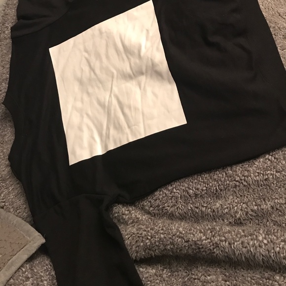 Sweater - Picture 3 of 3